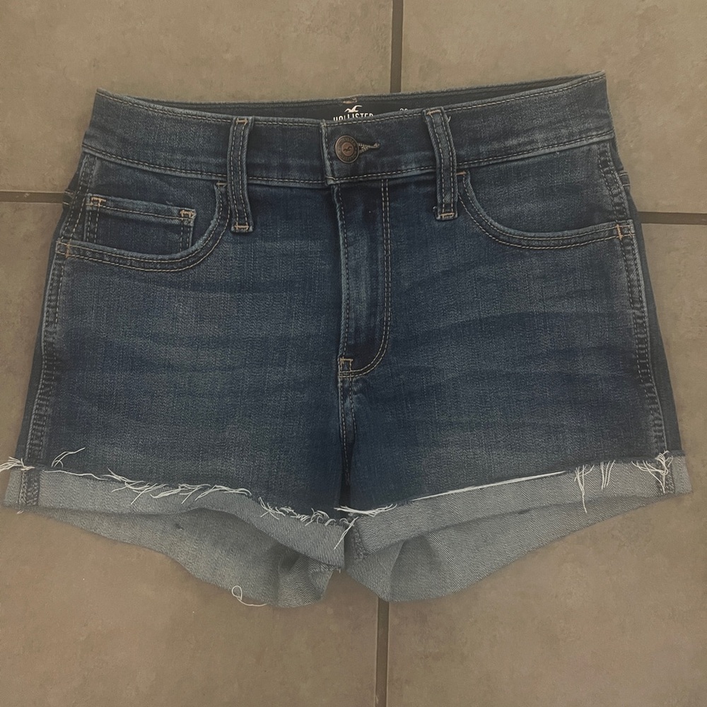 Mid Rise Hollister Dark Blue Jean Shorts